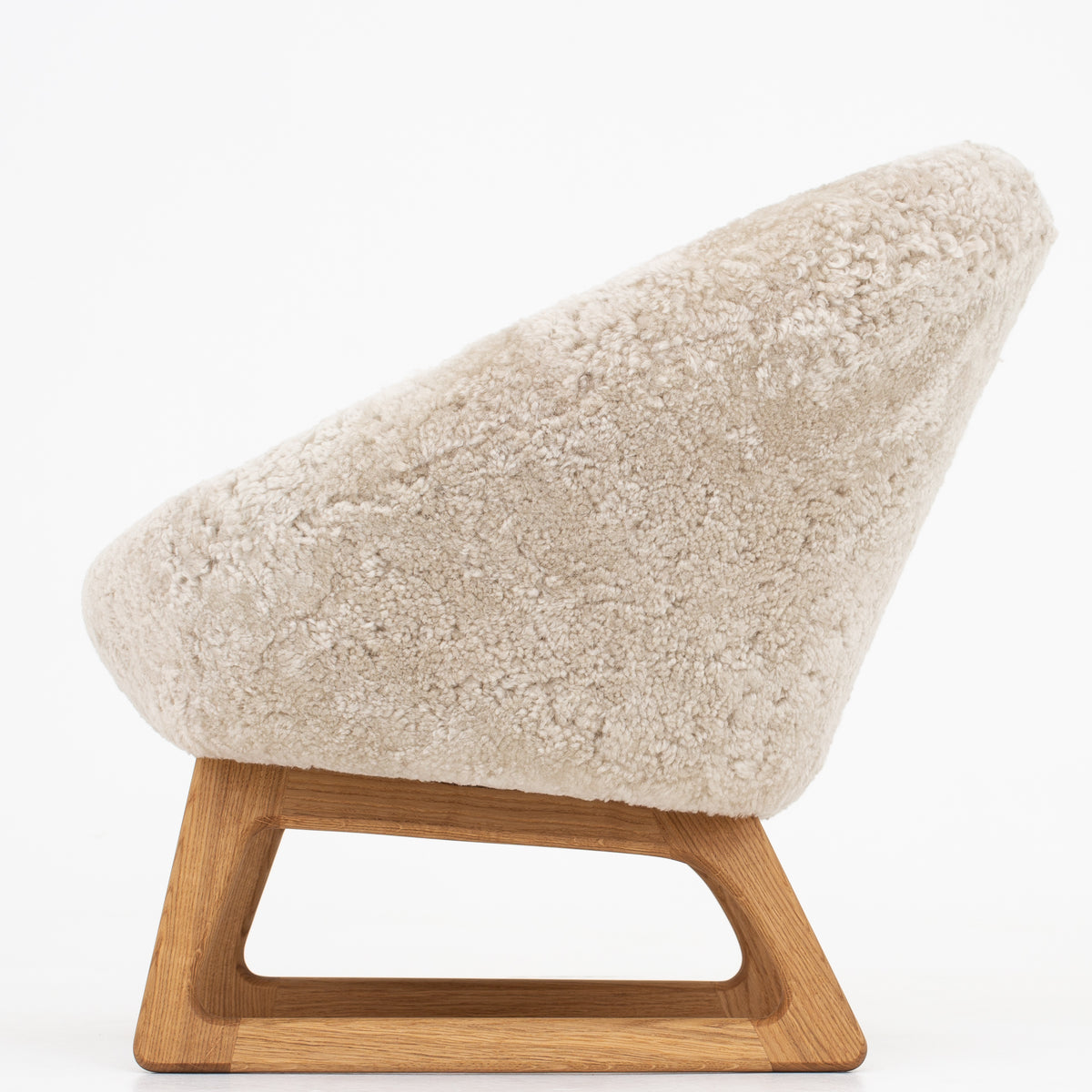 57A - Tub chair in lamb wool