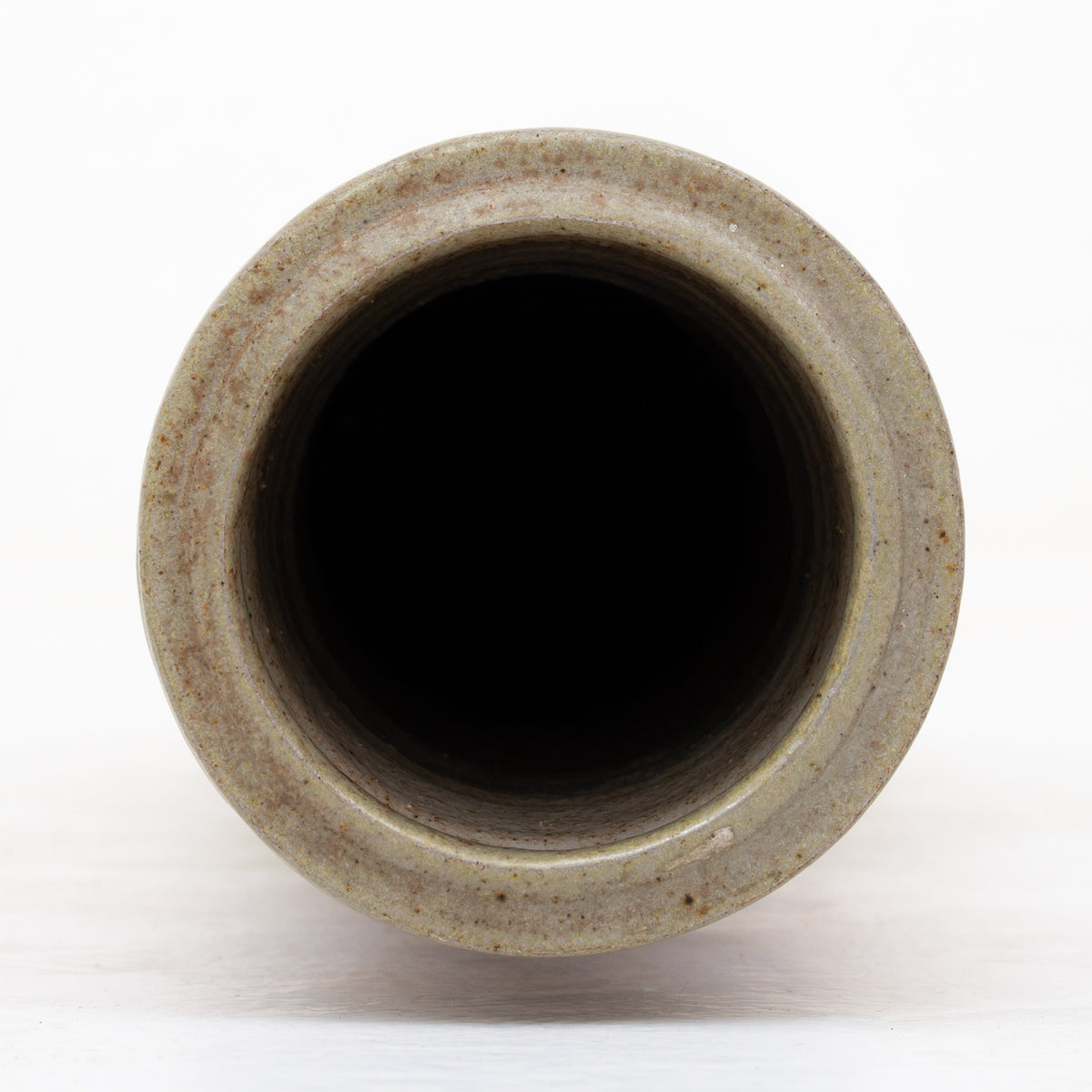 Large vase in stoneware