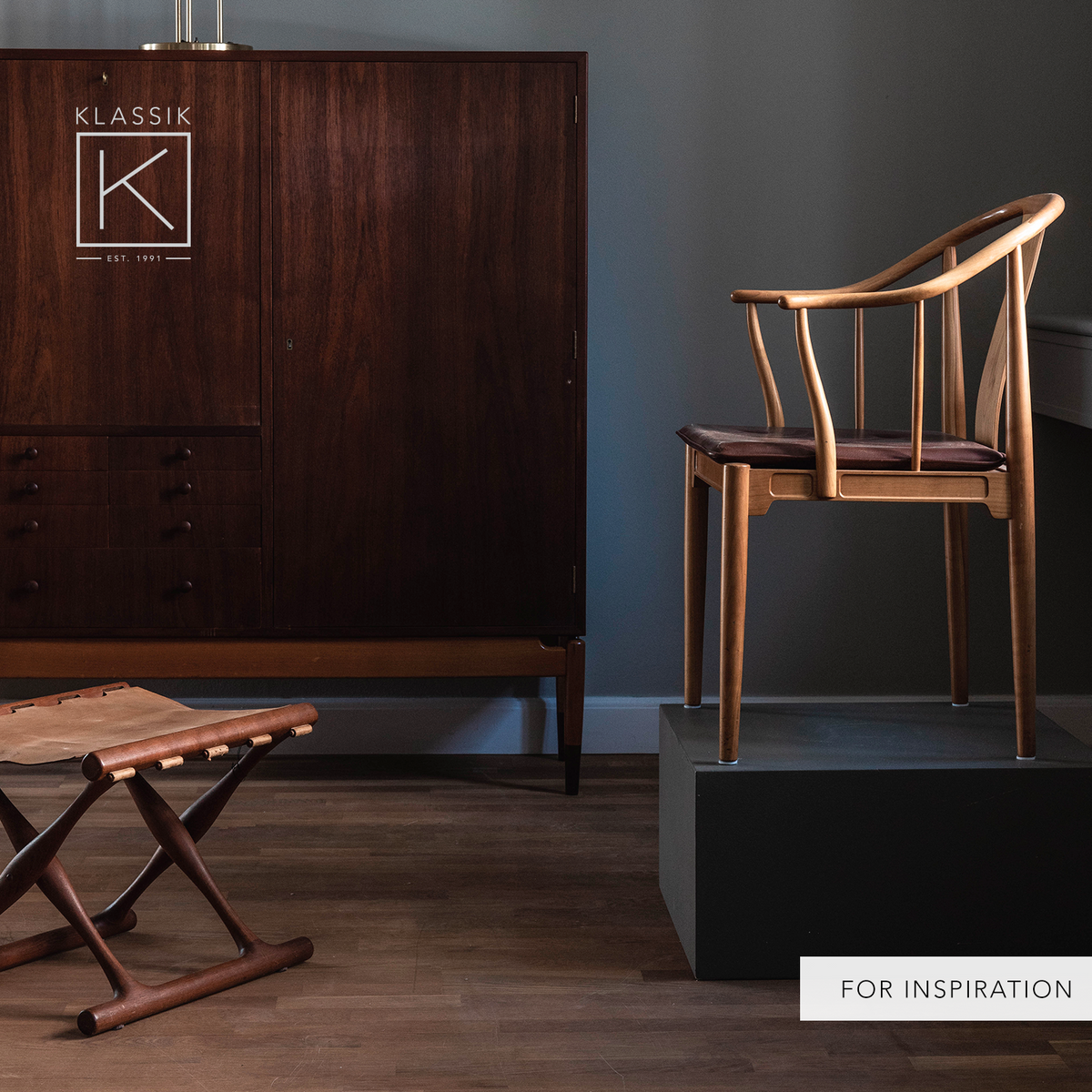 FH 4283 - China chair in cherry