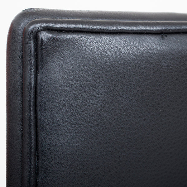 AJ 3162 - 'Oxford' office chair in black leather