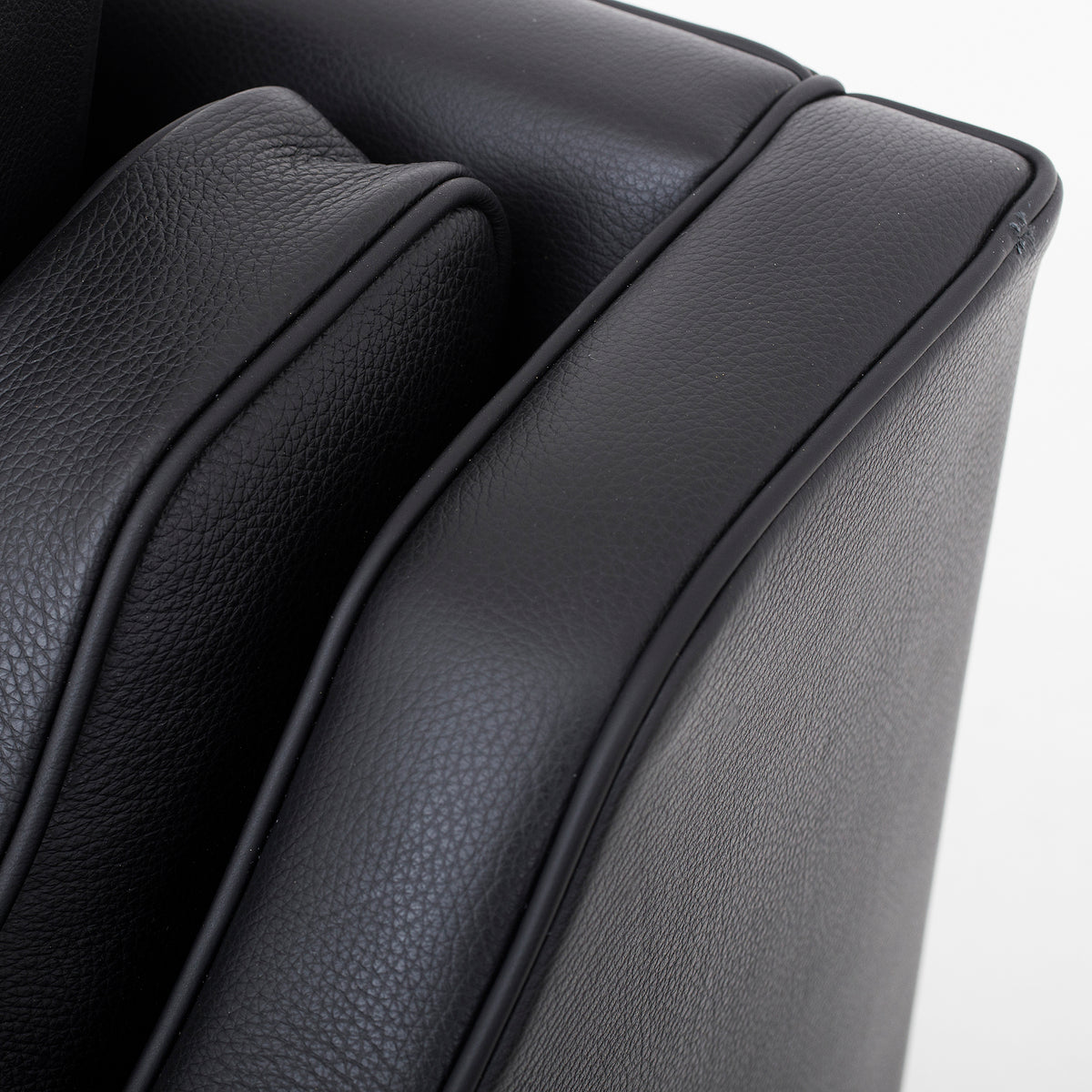BM 2212 - 2-seater sofa in Savanne leather