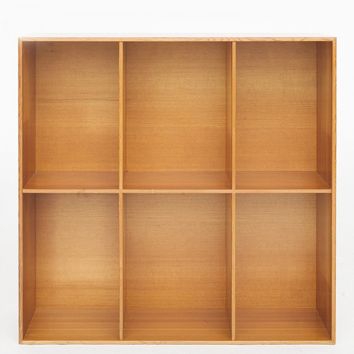 Bookcase in Oregon pine