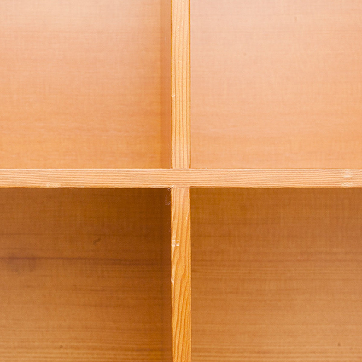 Bookcase in Oregon pine