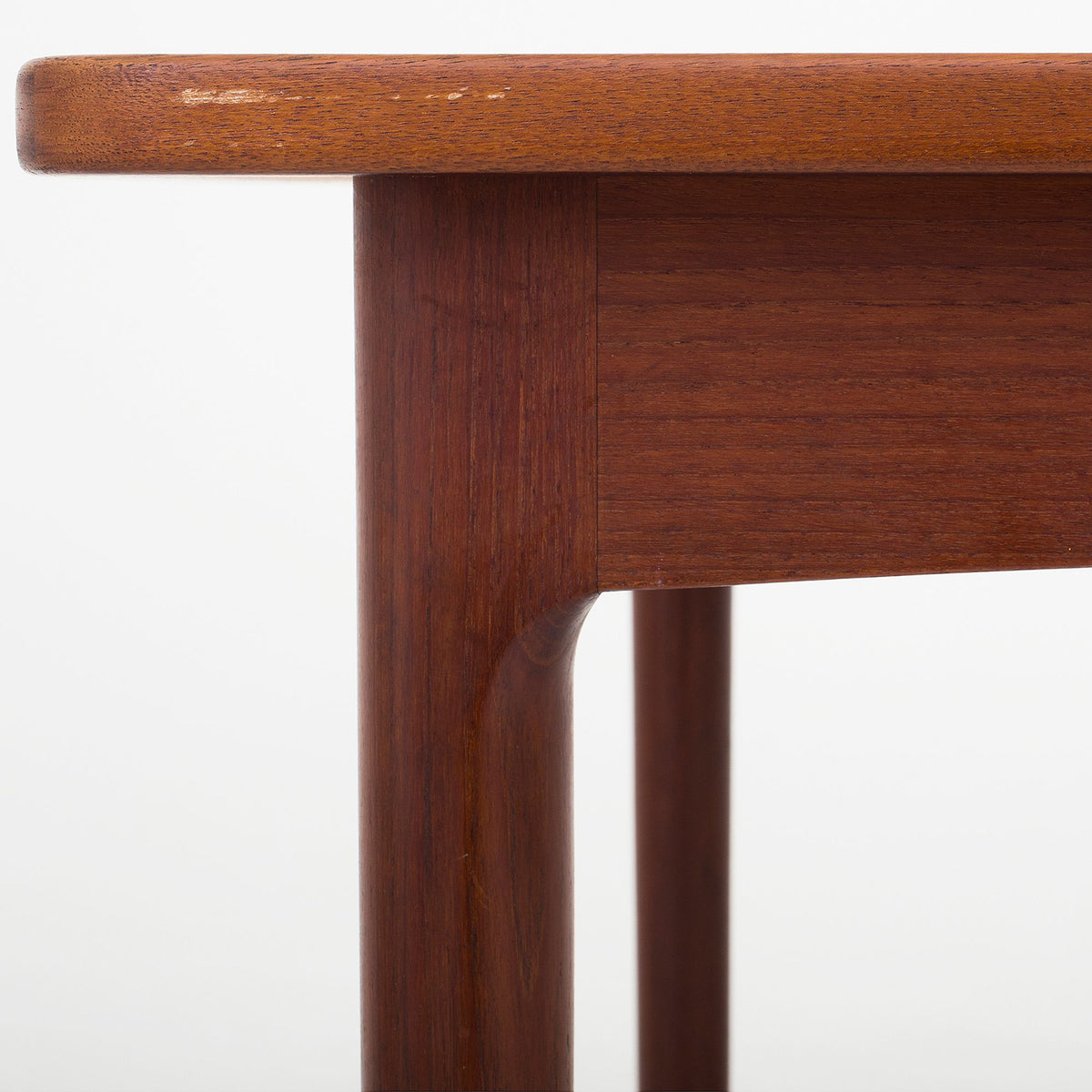 Spisebord i teak