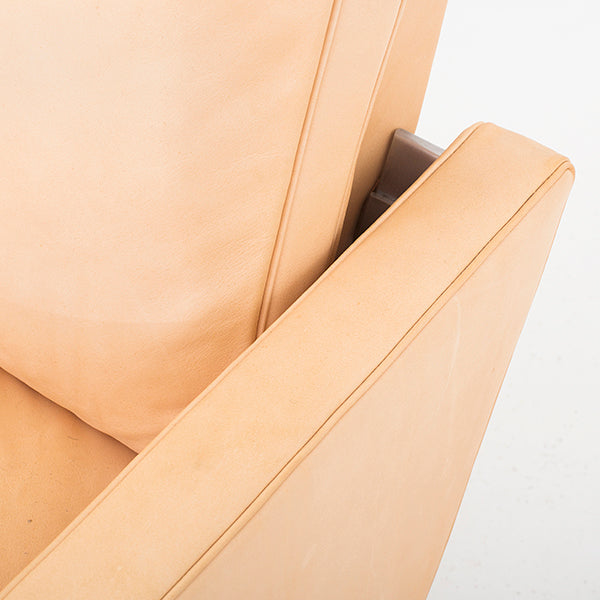 PK 31/2 - 2-seater Sofa in Vegetal leather