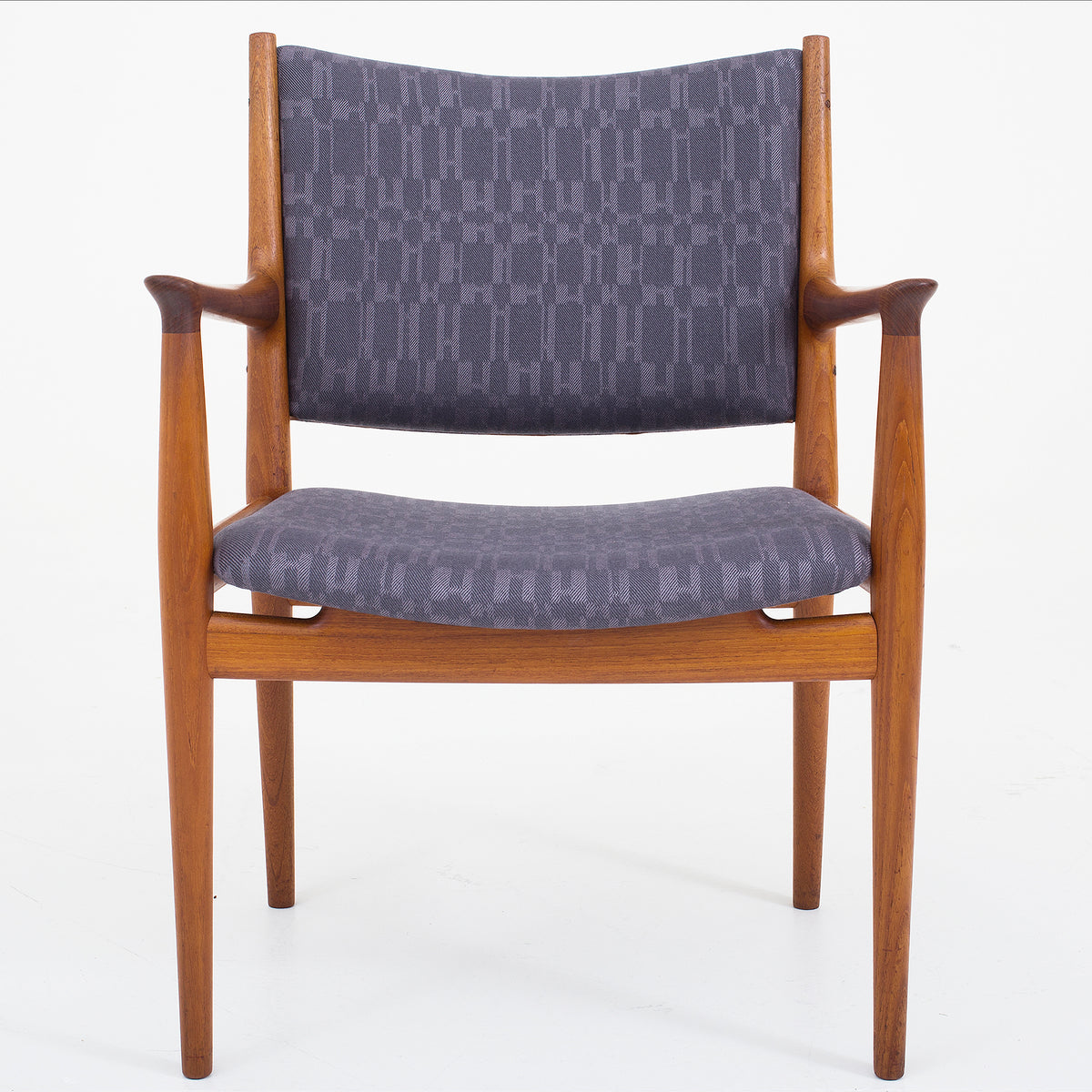 JH 513 - Armstol i teak