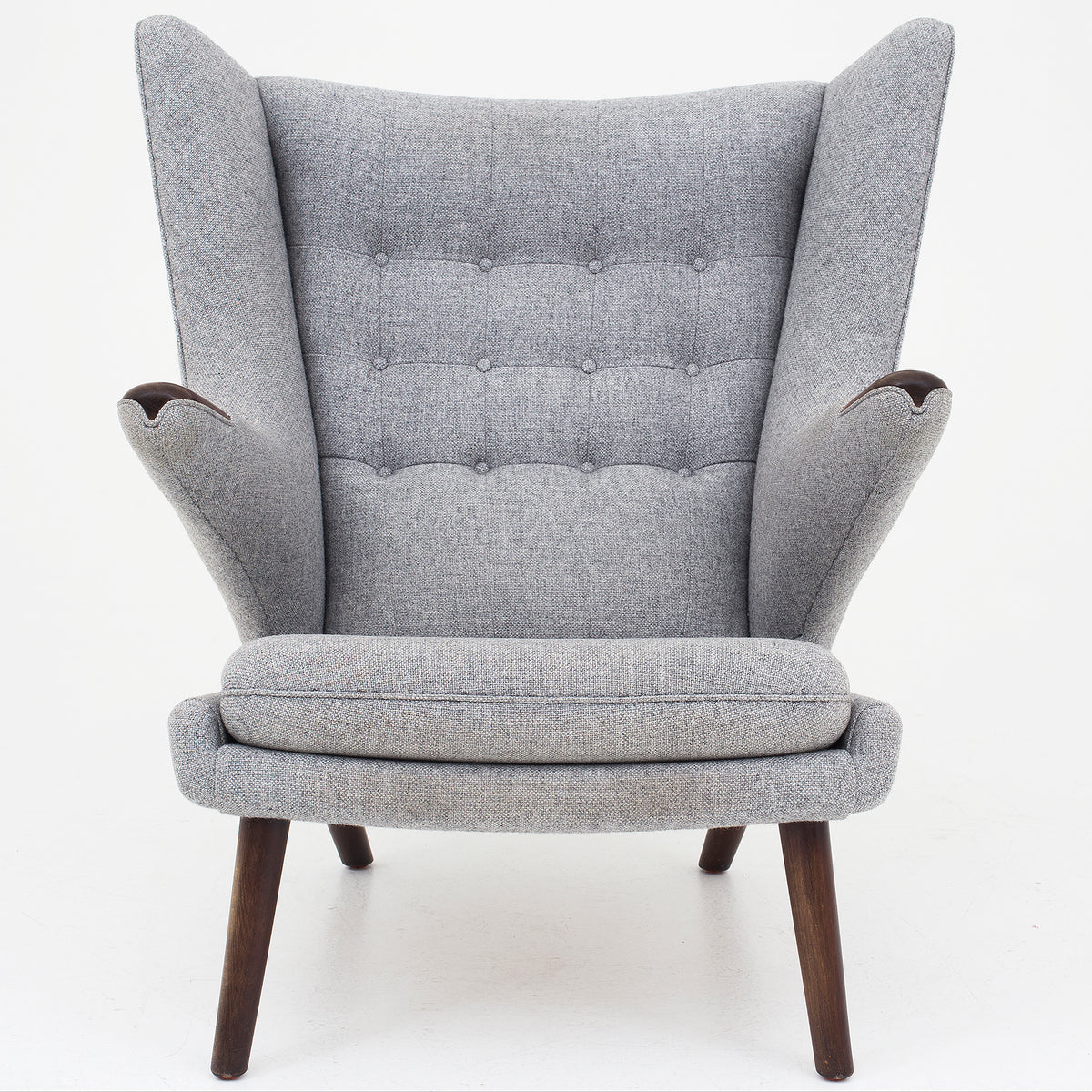 AP 19 - Papa Bear chair in grey wool