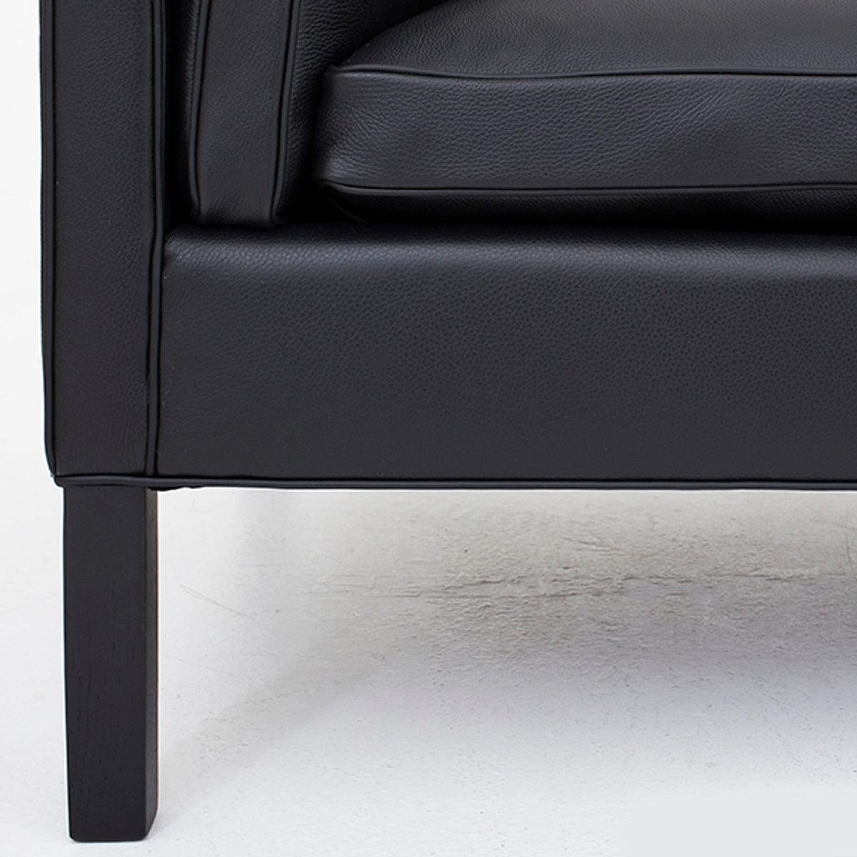 BM 2333 - 3-seater sofa in Savanne leather