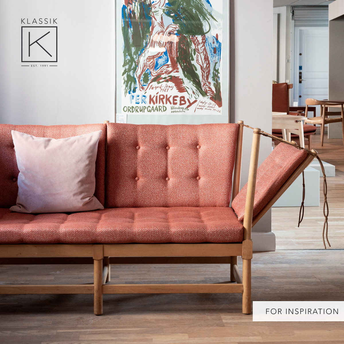BM 1789 - Spoke Back Sofa in new textile