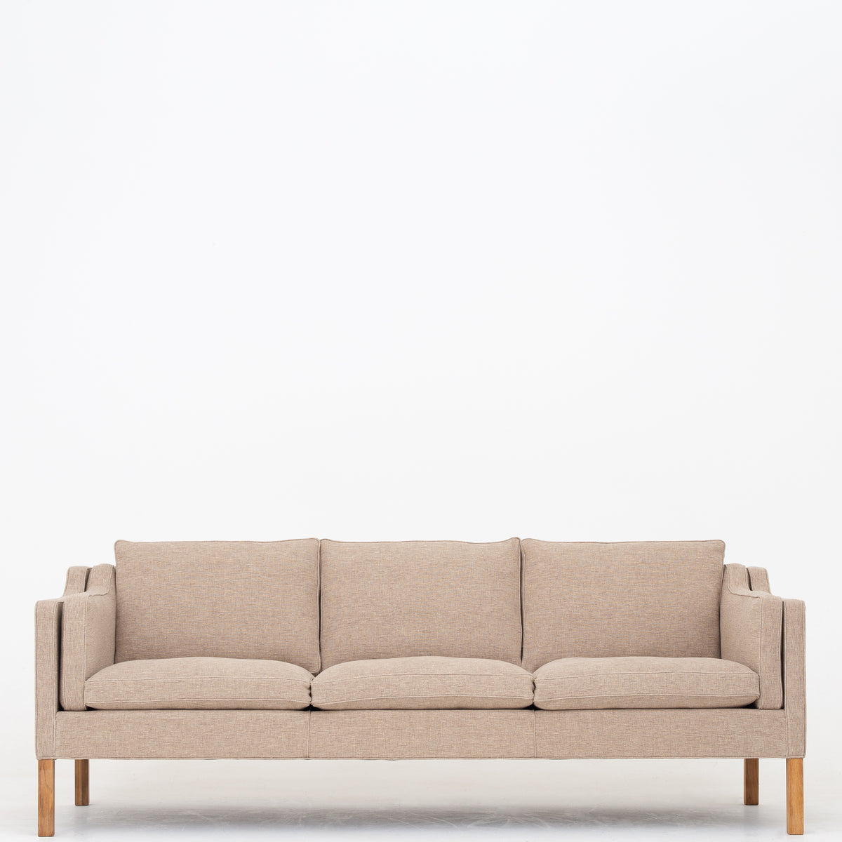 BM 2213 - 3 pers. sofa i nyt tekstil