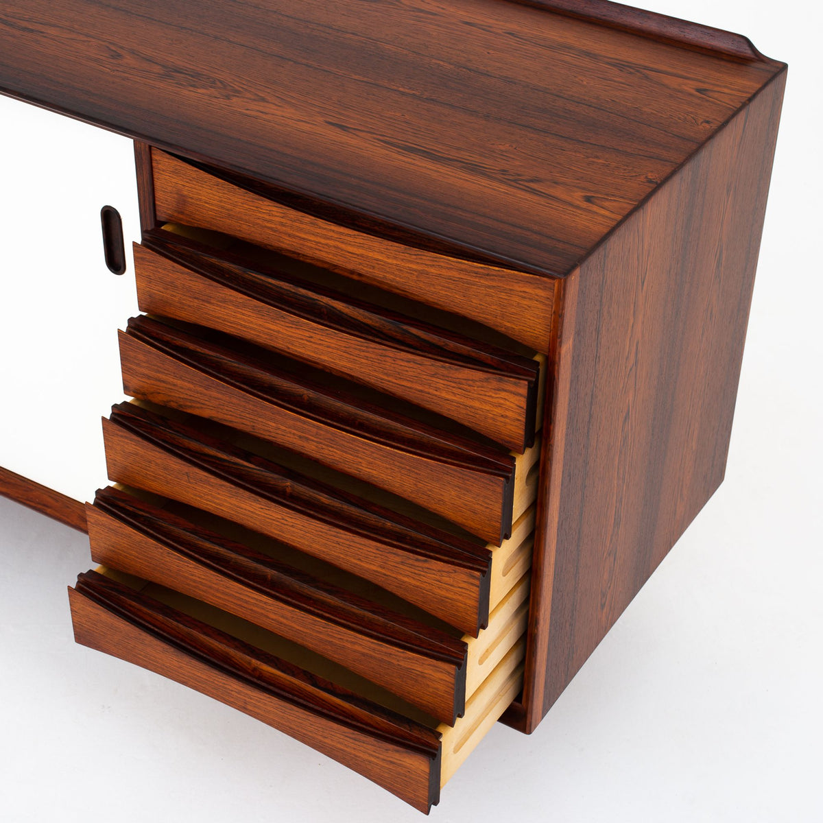 OS 63 - Sideboard in rosewood