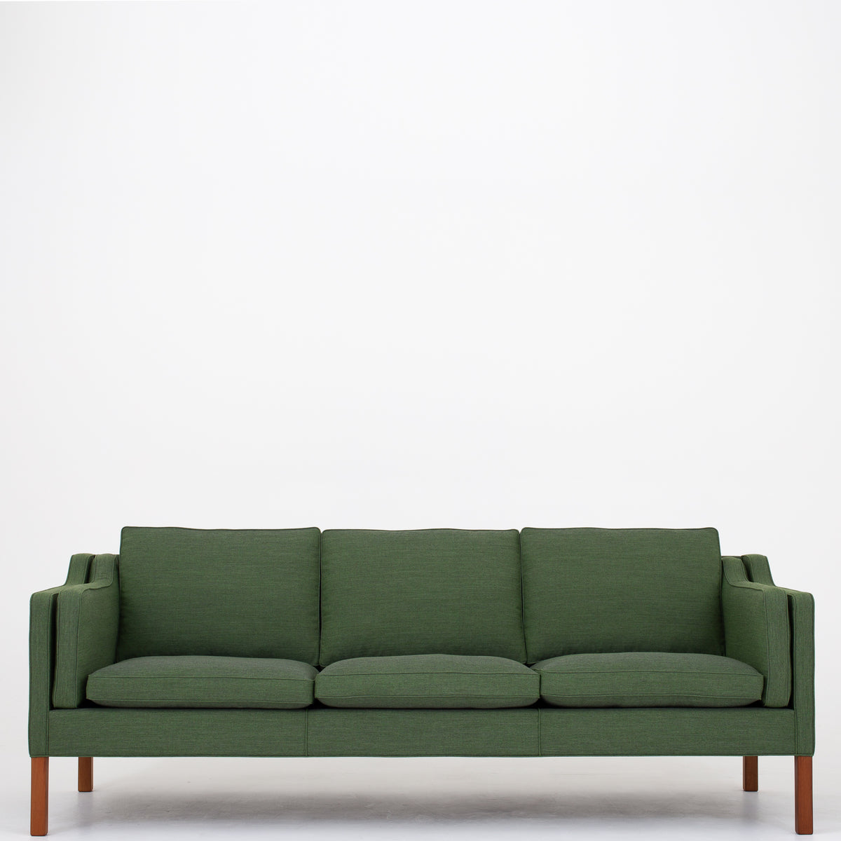 BM 2213 - 3 pers. sofa i nyt tekstil