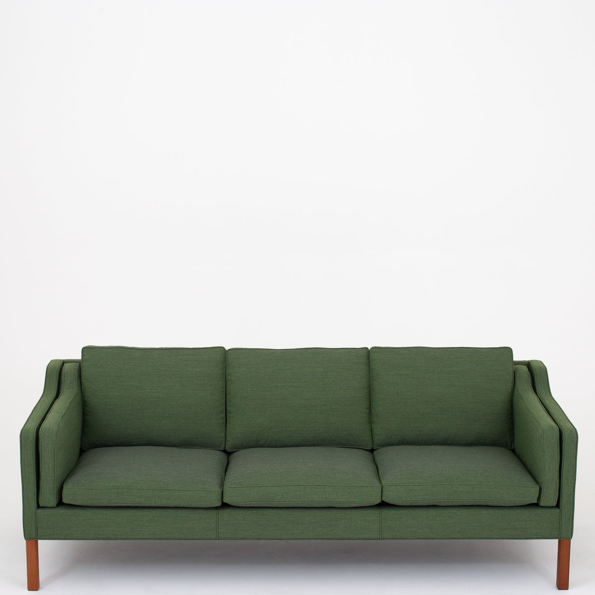 BM 2213 - 3 pers. sofa i nyt tekstil