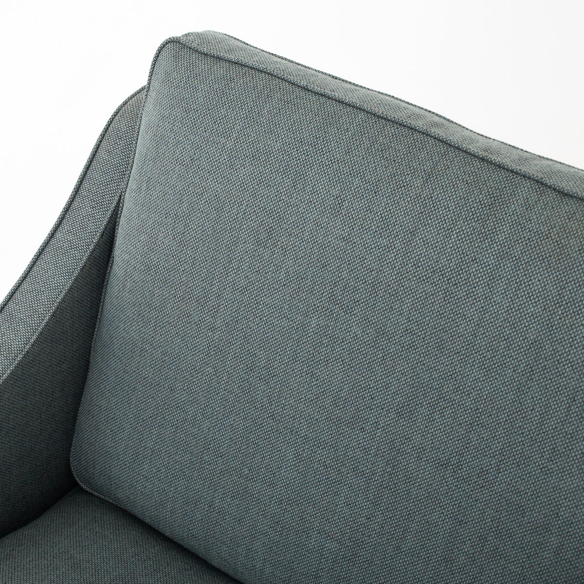 BM 2207 - Easy chair in new fabric
