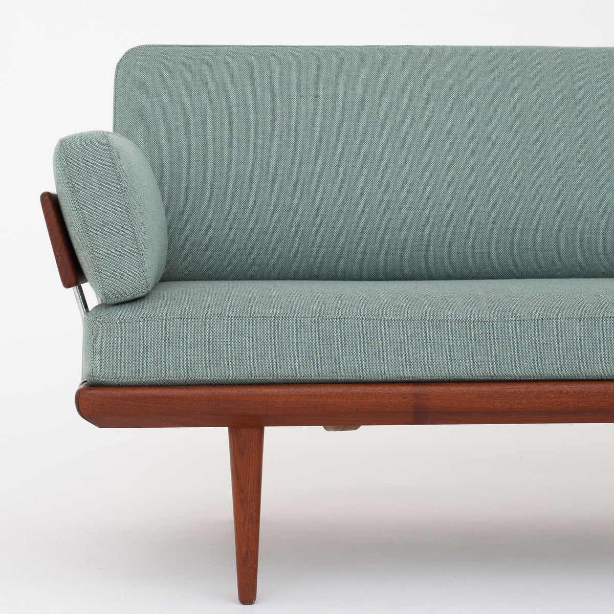 FD 417 - Daybed in teak
