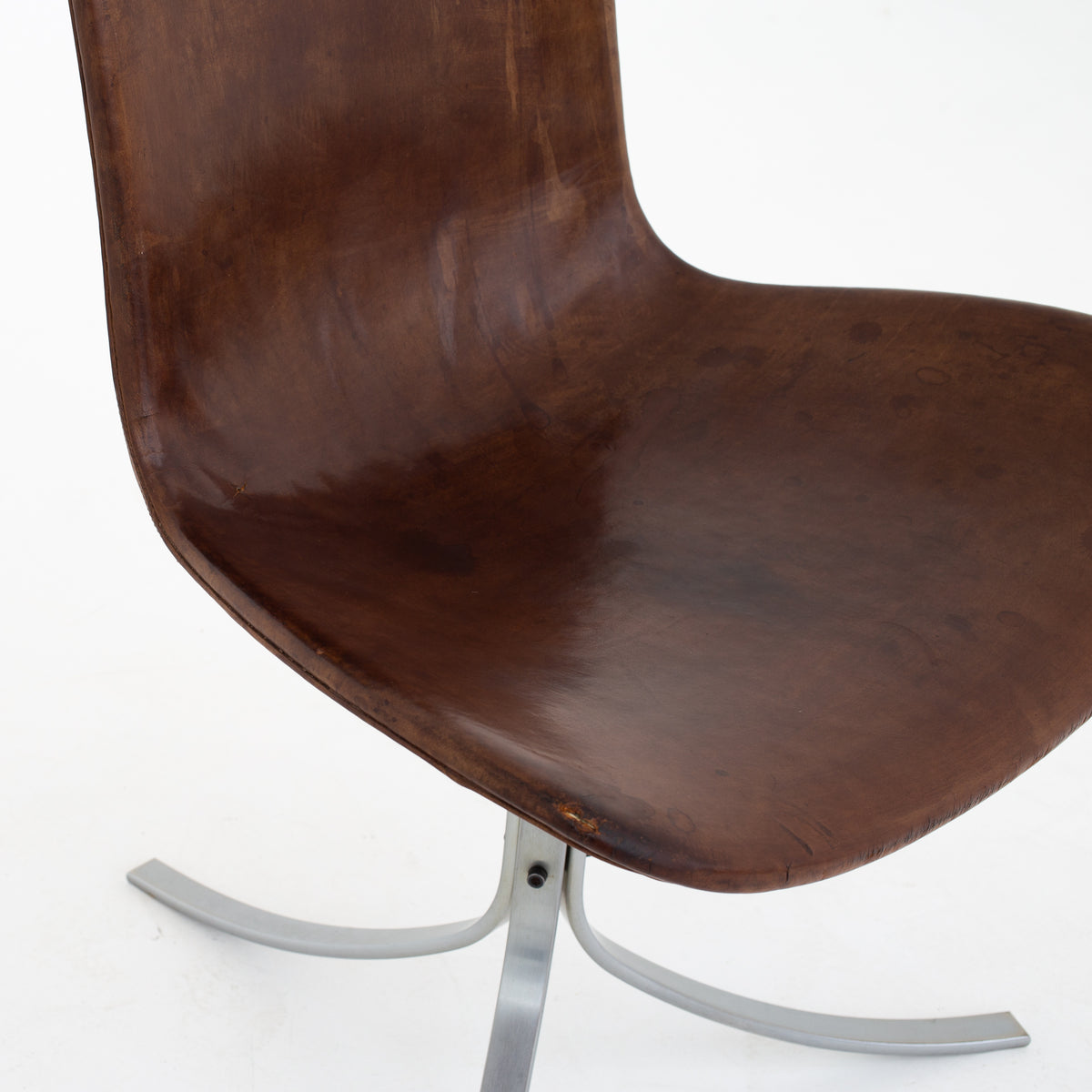 PK 9 - Chairs in original leather (set)