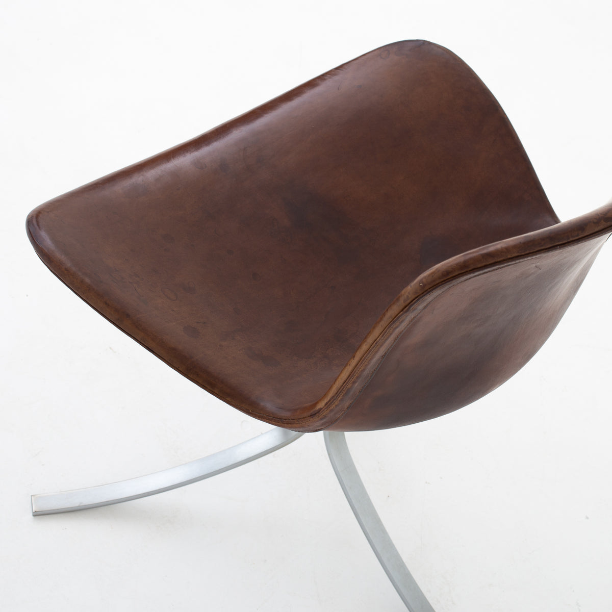 PK 9 - Chairs in original leather (set)