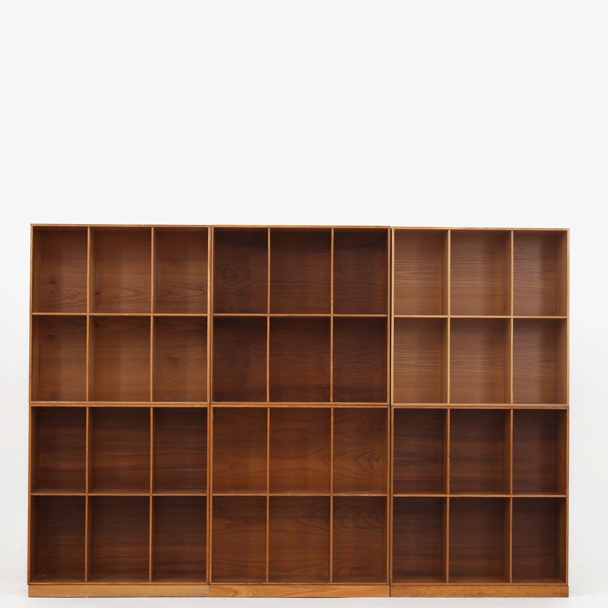 Bookcases in elm (set of 6)