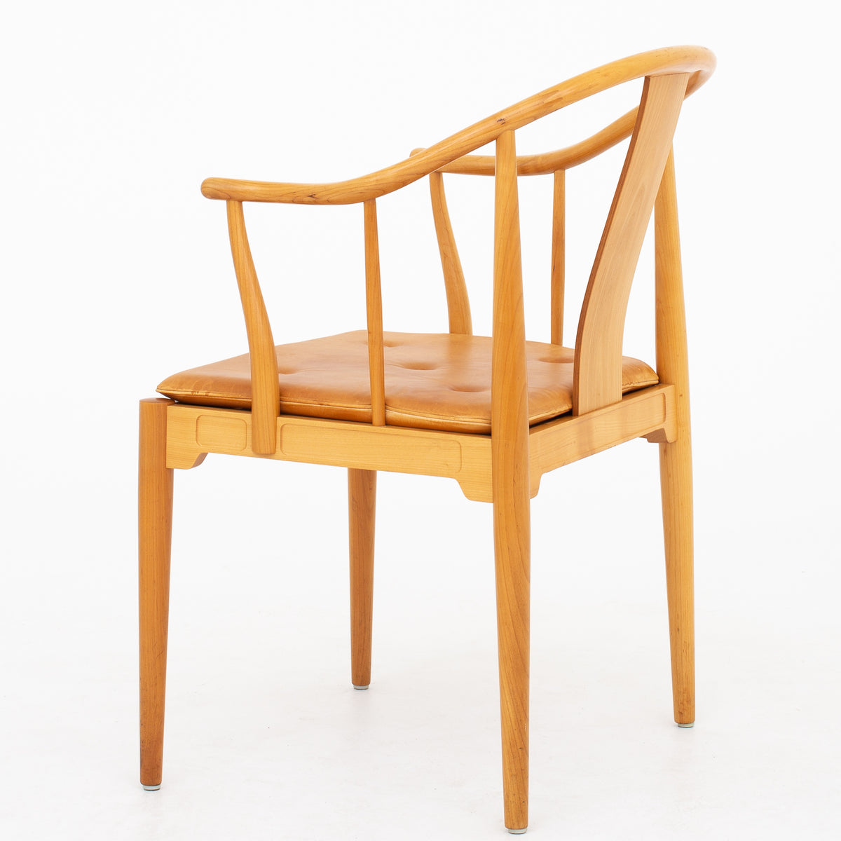 FH 4283 - China chair in cherry
