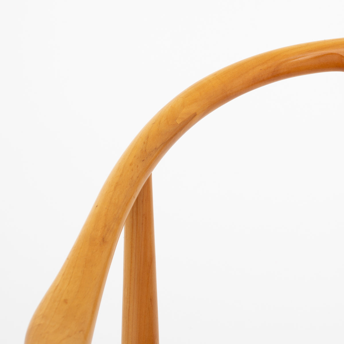 FH 4283 - China chair in cherry