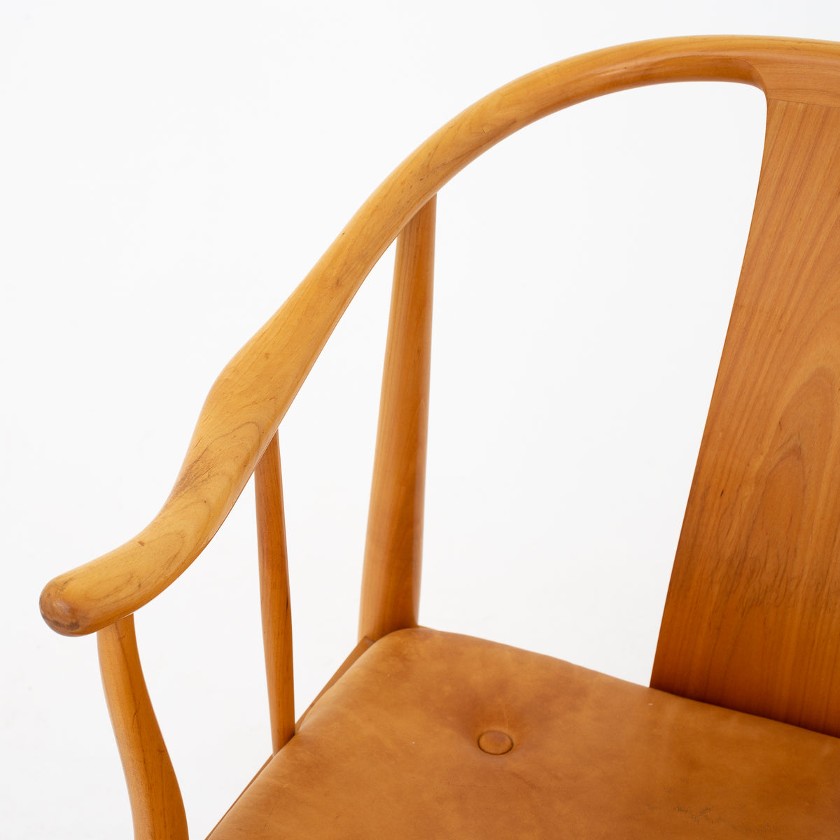 FH 4283 - China chair in cherry