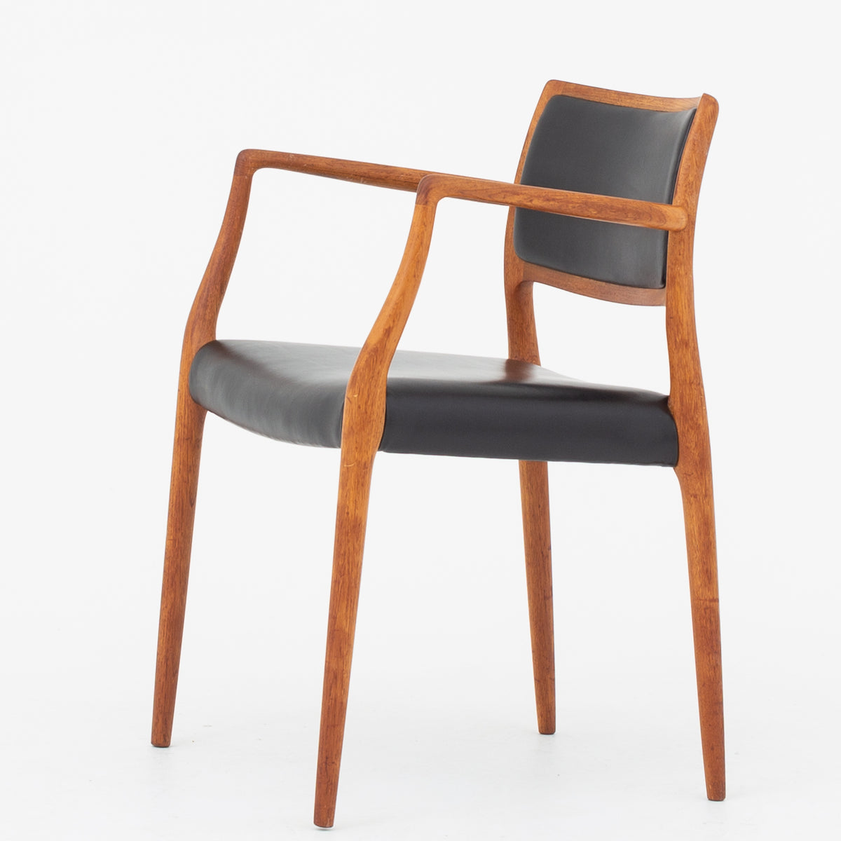 NO 65 - Armstol i teak