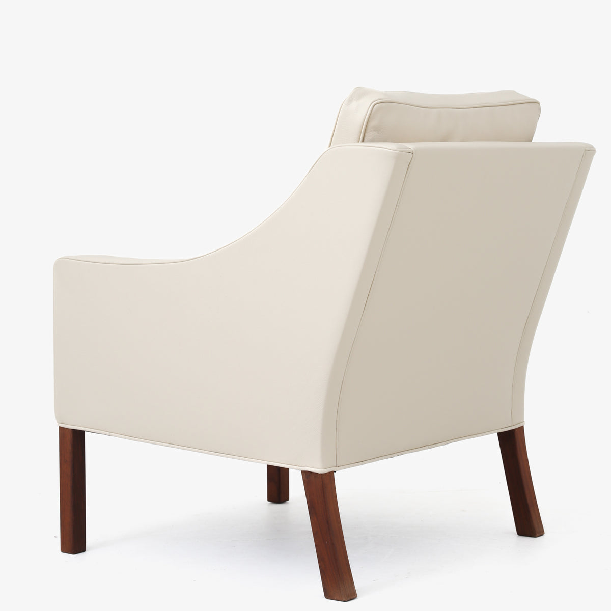 BM 2207 - Easy chair in cream leather