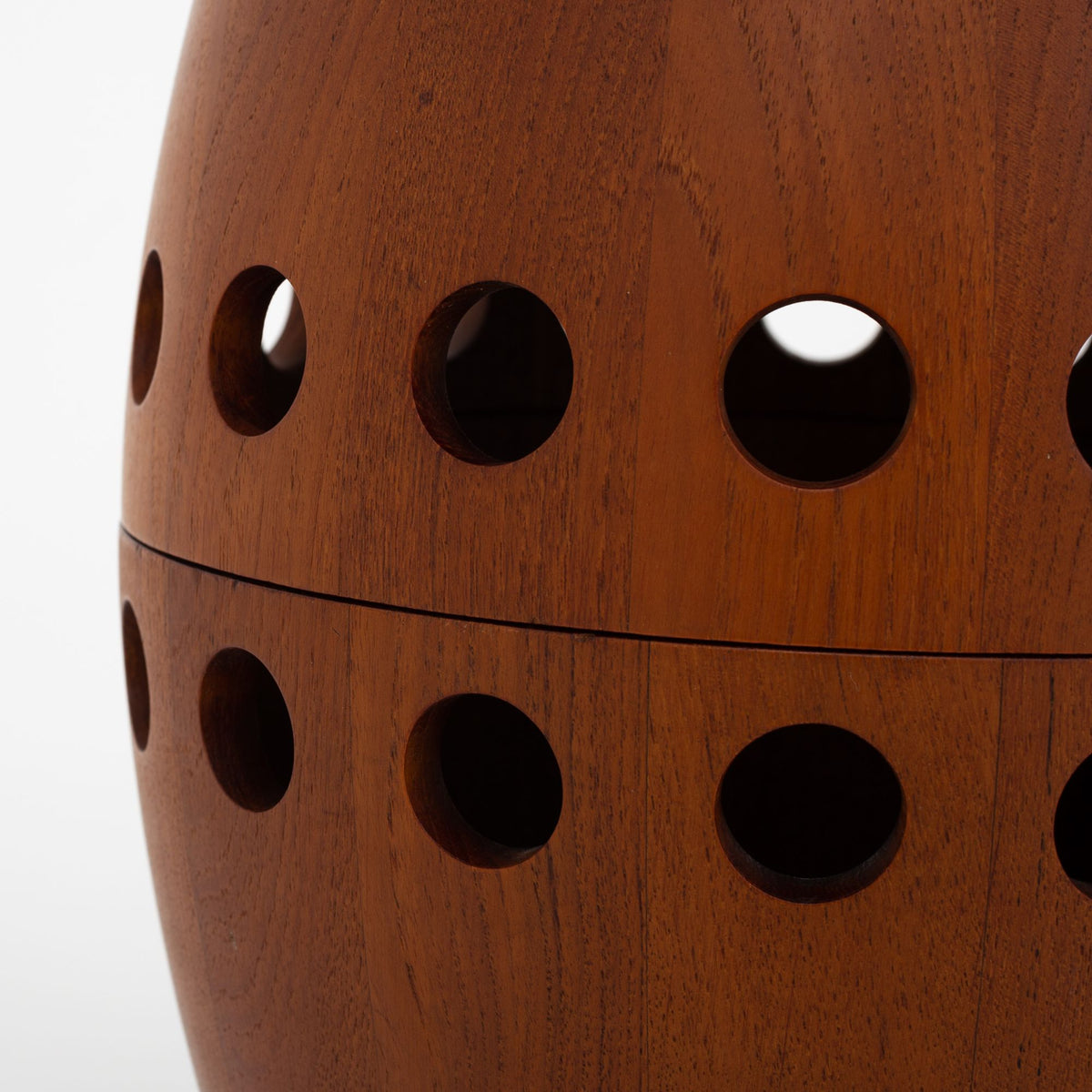 Fruit bowl in solid teak