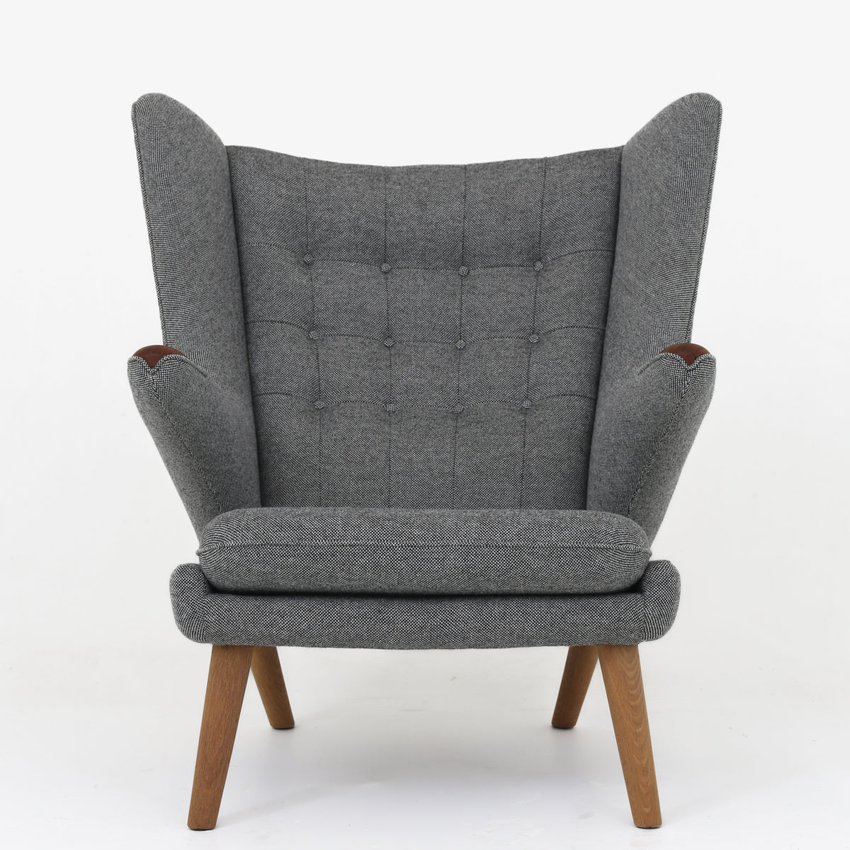AP 19 - Papa Bear Chair in new wool