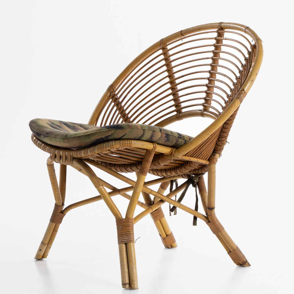 Circle chair in bamboo